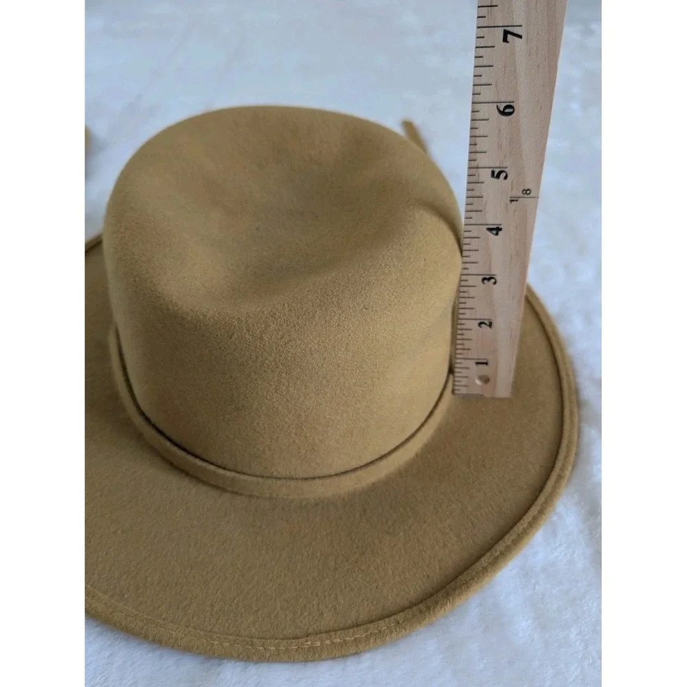 VTG Neuman Fairfield Felts Brimmed Hat Chin Tie Tan 100% Wool Prop Costume *READ